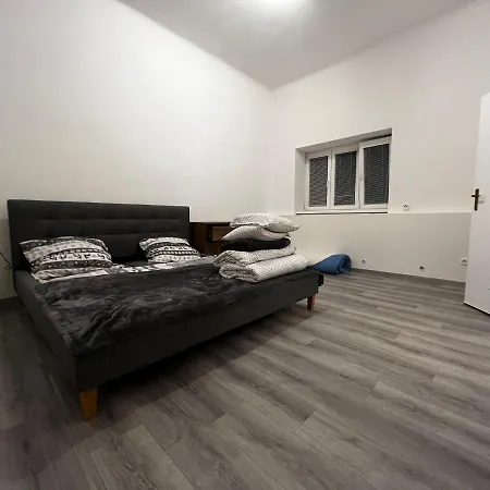 Apartment Mlynsky Ostrov 2 *